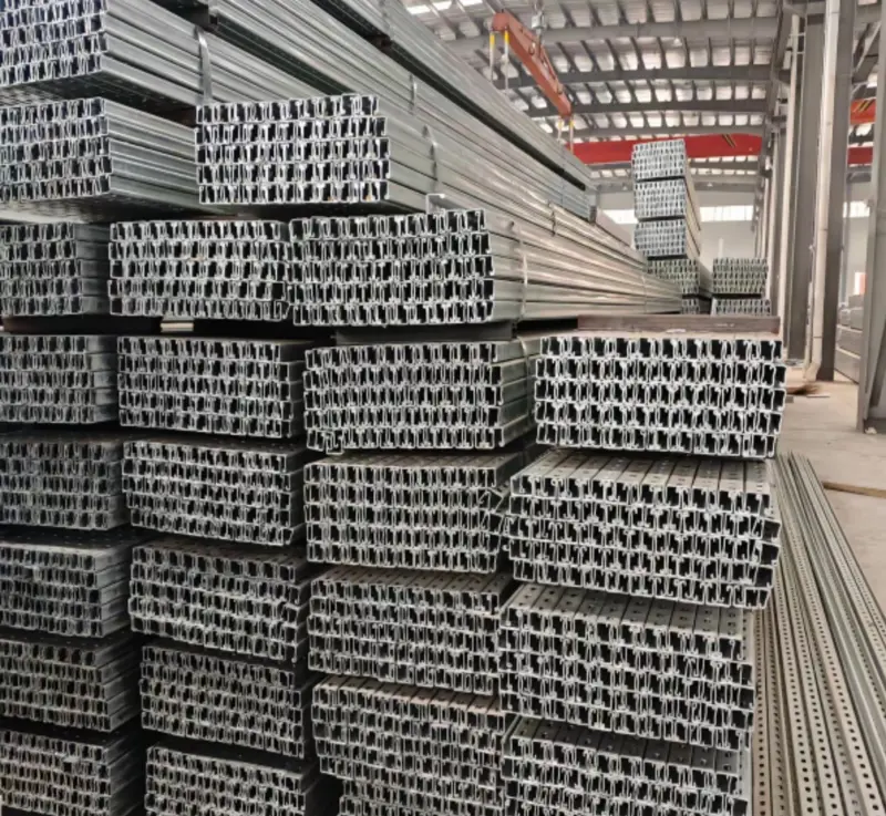 குளோபல் பிவி பூம்: ஷுன்சென் ஹோங்கியின் உயர் அரிப்பு PV ஸ்டீல் 30+ நாடுகளை உள்ளடக்கியது